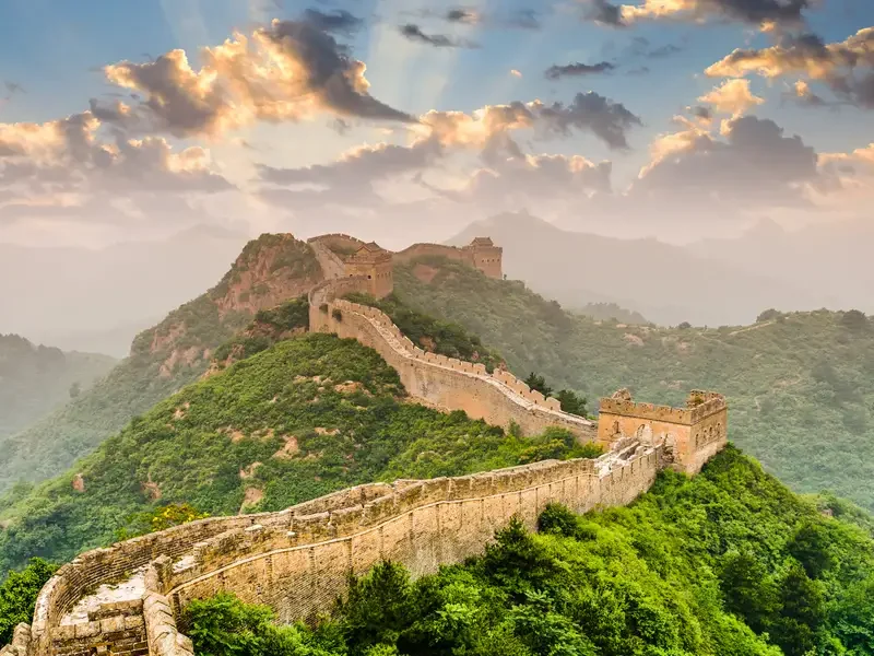 China: história milenar entre imperadores, muralhas e cidades vibrantes